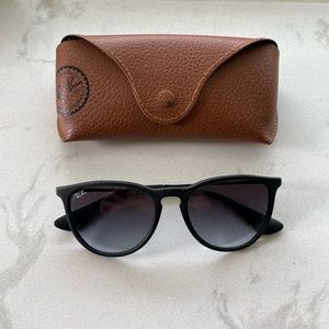 RayBan - black Erika 4171